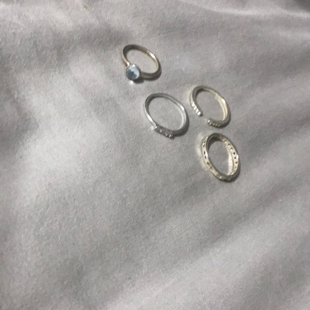 Jewelry bundle - Picture 6 of 9